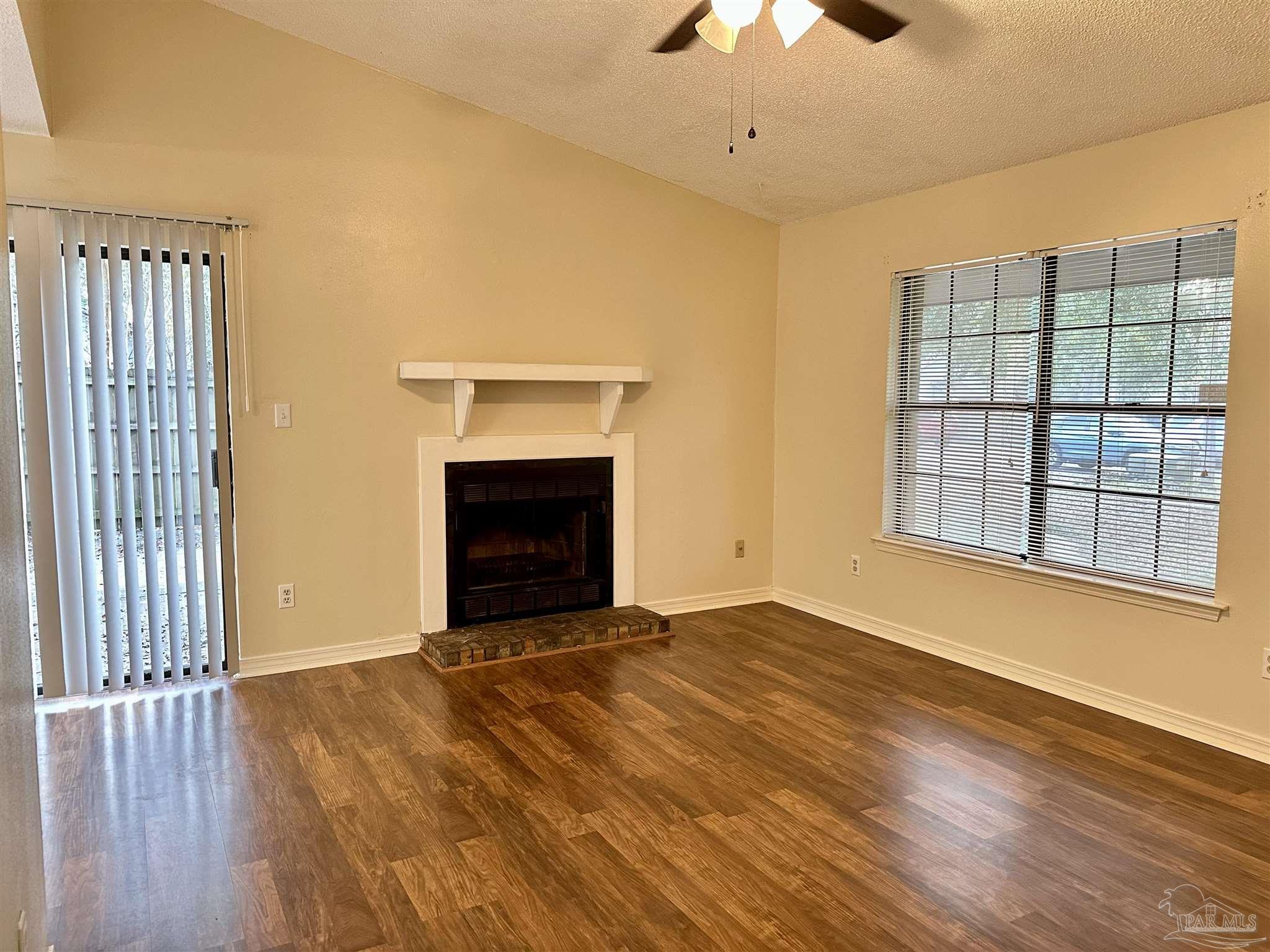9345 Chisholm Road, Unit F3 Pensacola, FL 32514 - Photo 3 of 15
