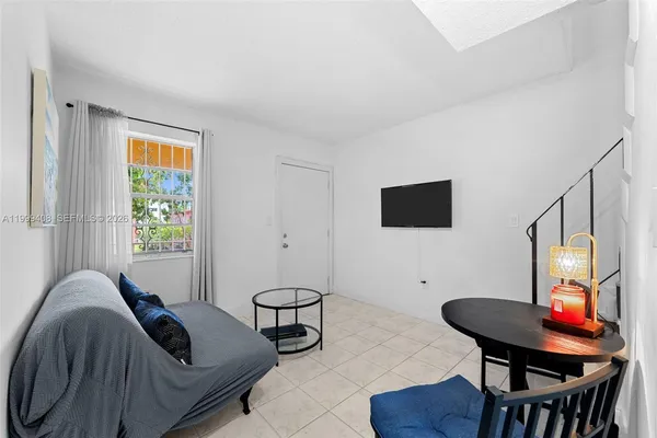 $279,000 | 515 Southwest 3rd Street, Unit 6, Miami, FL 33130