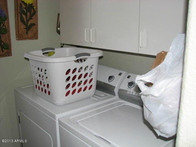 705 North Matterhorn Road Payson, AZ 85541 - Photo 20 of 21 20 laundry room with cabinets