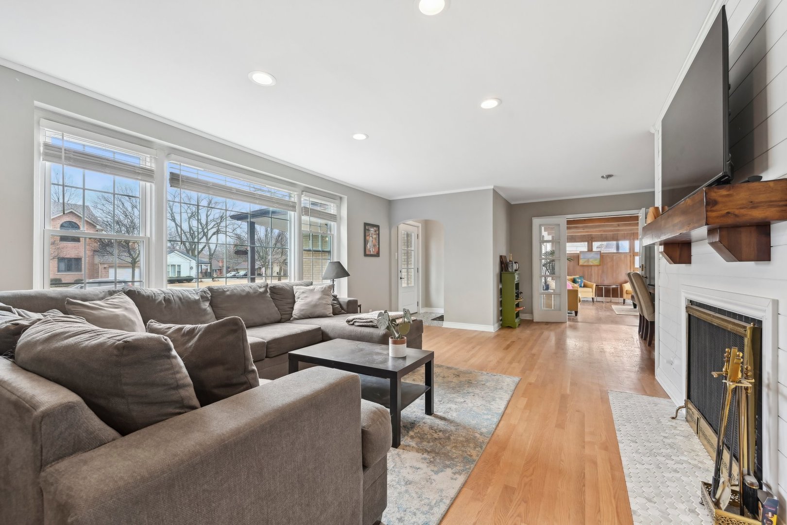 708 South Home Avenue Park Ridge, IL 60068 - Photo 7 of 45 Gallery Image 7