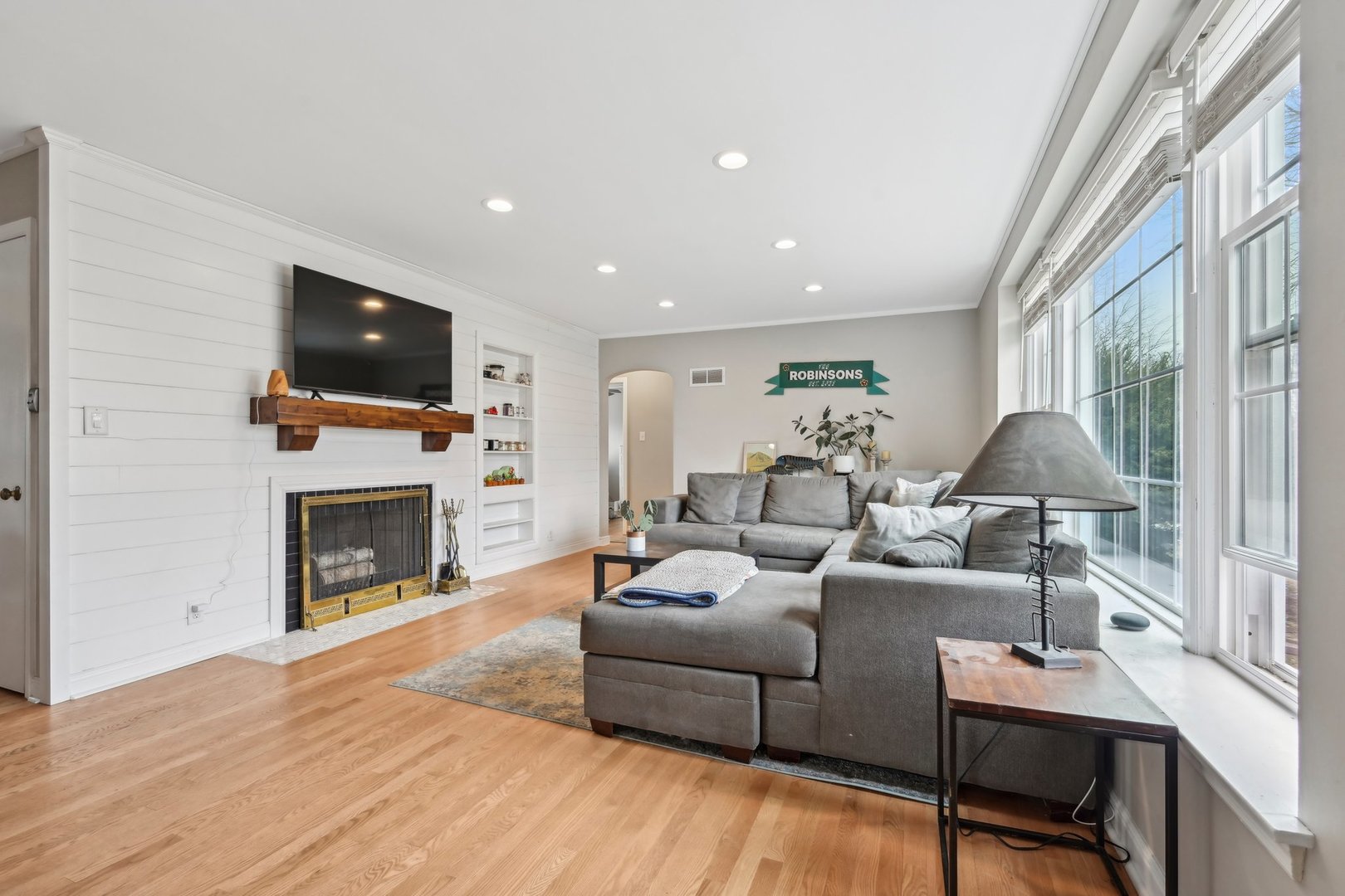 708 South Home Avenue Park Ridge, IL 60068 - Photo 9 of 45 Gallery Image 9