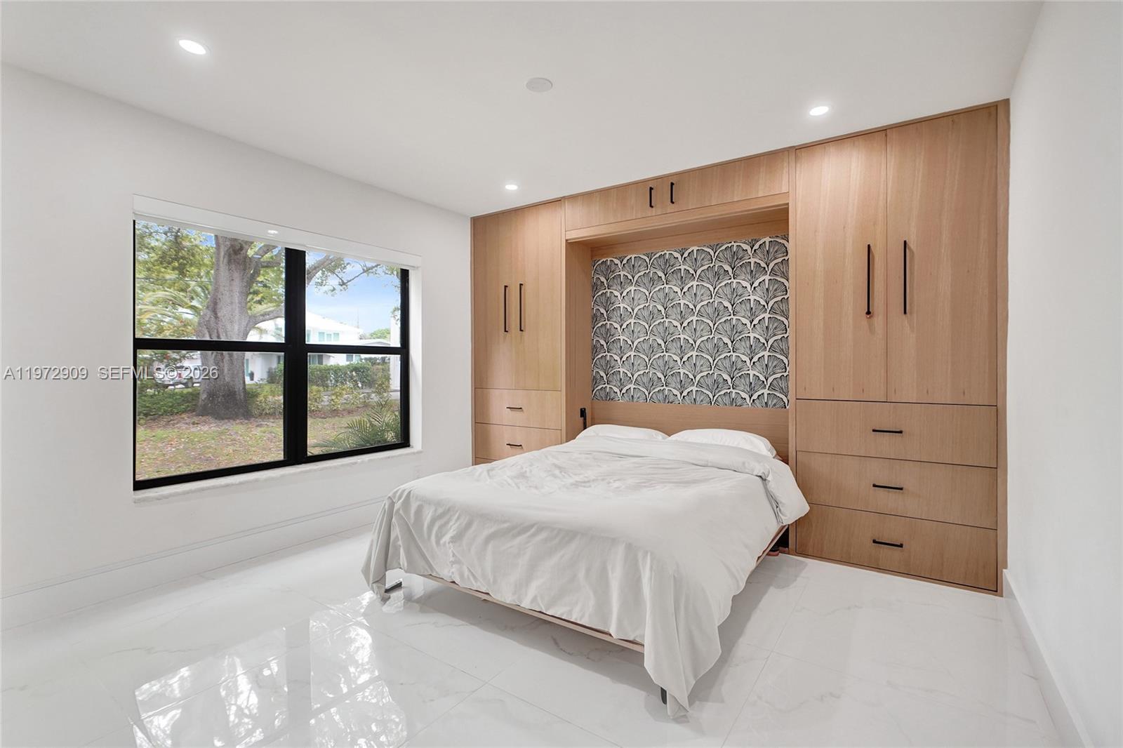 9901 Southwest 79th Avenue Miami, FL 33156 - Photo 20 of 39