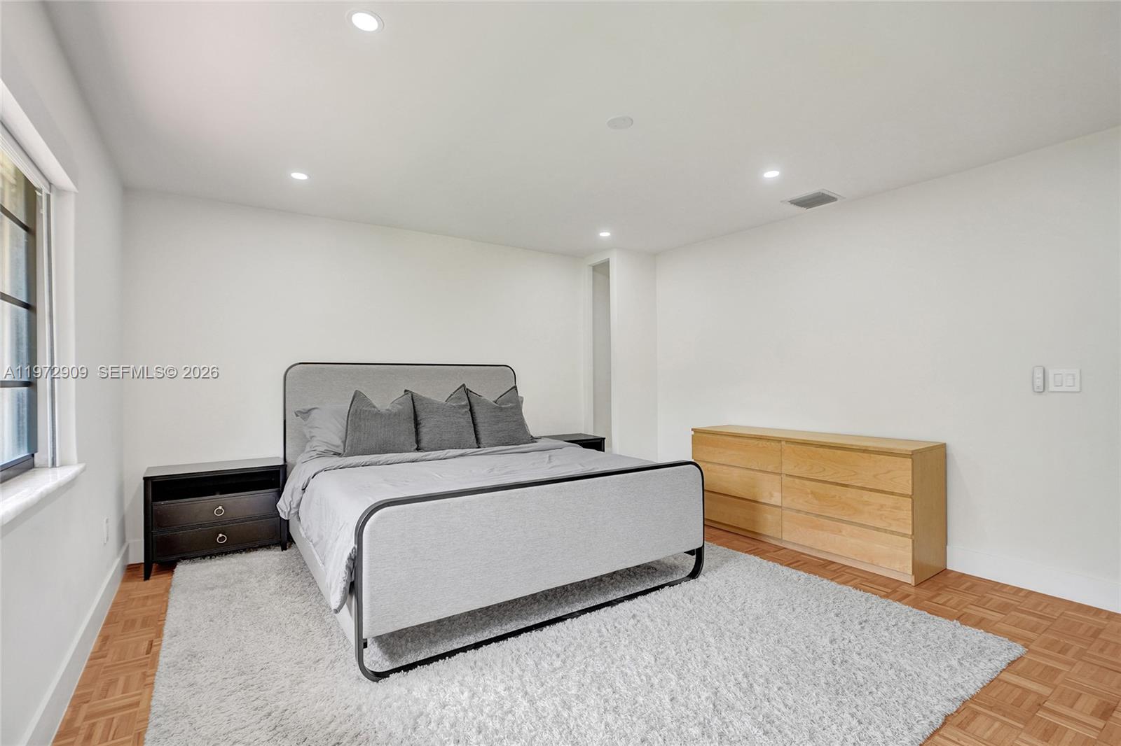 9901 Southwest 79th Avenue Miami, FL 33156 - Photo 24 of 39 Main Bedroom