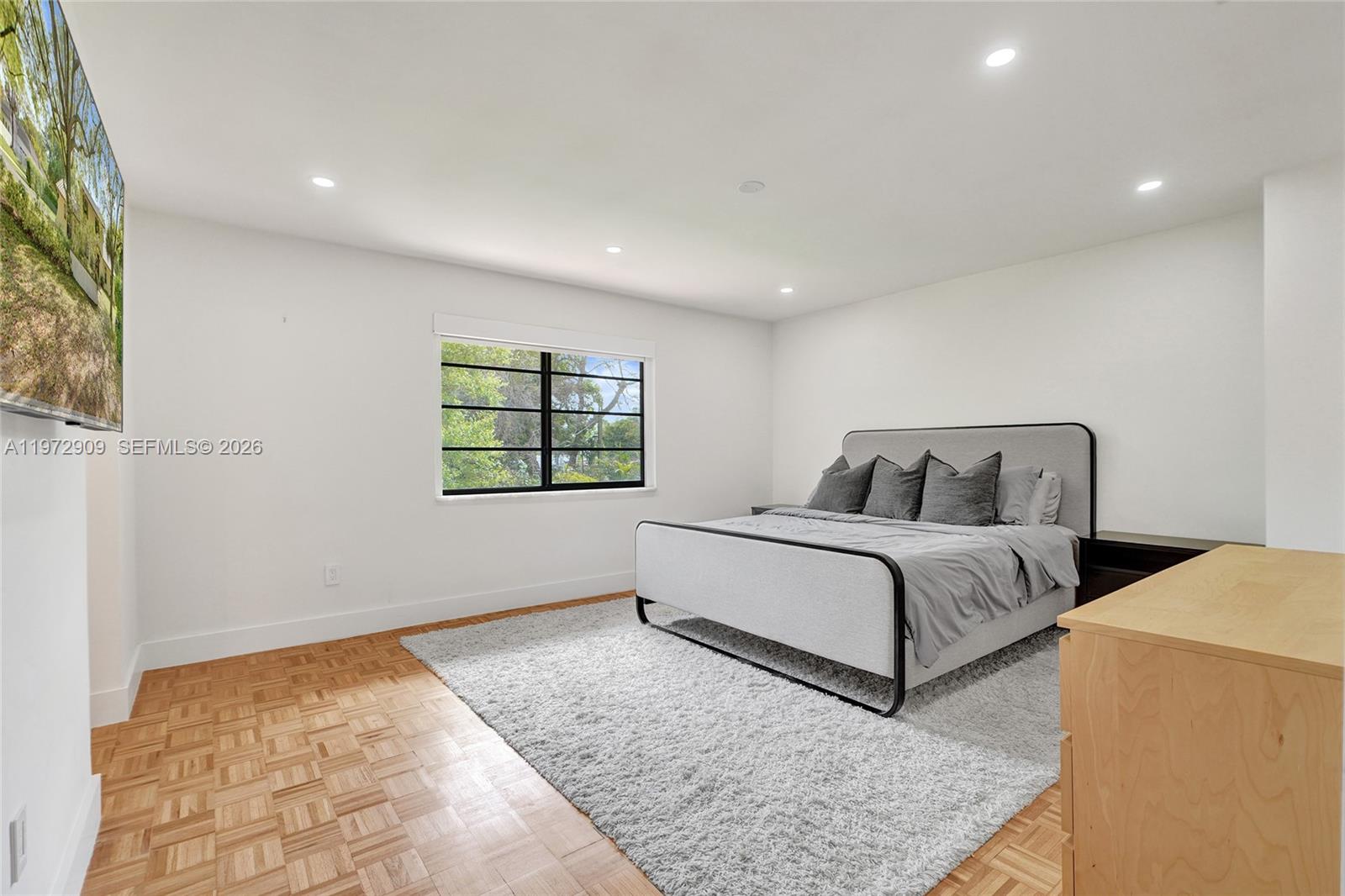 9901 Southwest 79th Avenue Miami, FL 33156 - Photo 25 of 39