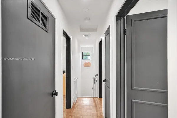 $7,400 | 9901 Southwest 79th Avenue, Miami, FL 33156