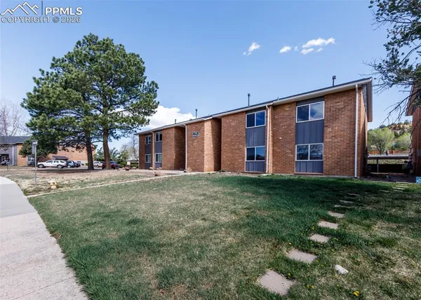 $199,900 | 1708 Sawyer Way, Unit 277, Colorado Springs, CO 80915