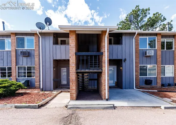 $199,900 | 1708 Sawyer Way, Unit 277, Colorado Springs, CO 80915