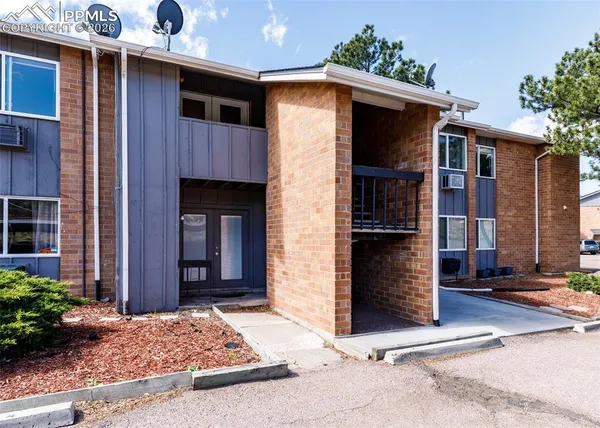 $199,900 | 1708 Sawyer Way, Unit 277, Colorado Springs, CO 80915