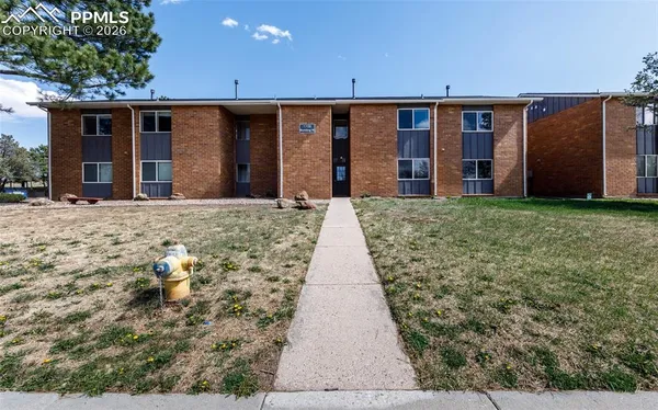 $199,900 | 1708 Sawyer Way, Unit 277, Colorado Springs, CO 80915
