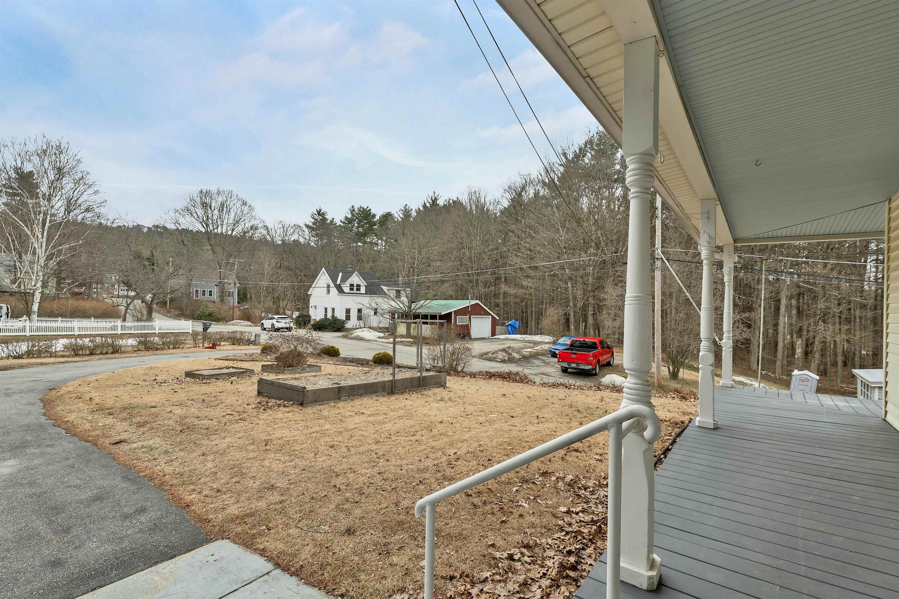 136 George Street Keene, NH 03431 - Photo 8 of 42