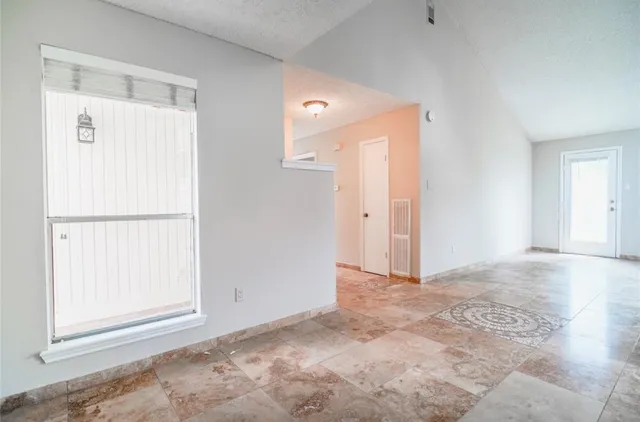 $1,925 | 1403 Valley Landing Drive, Katy, TX 77450