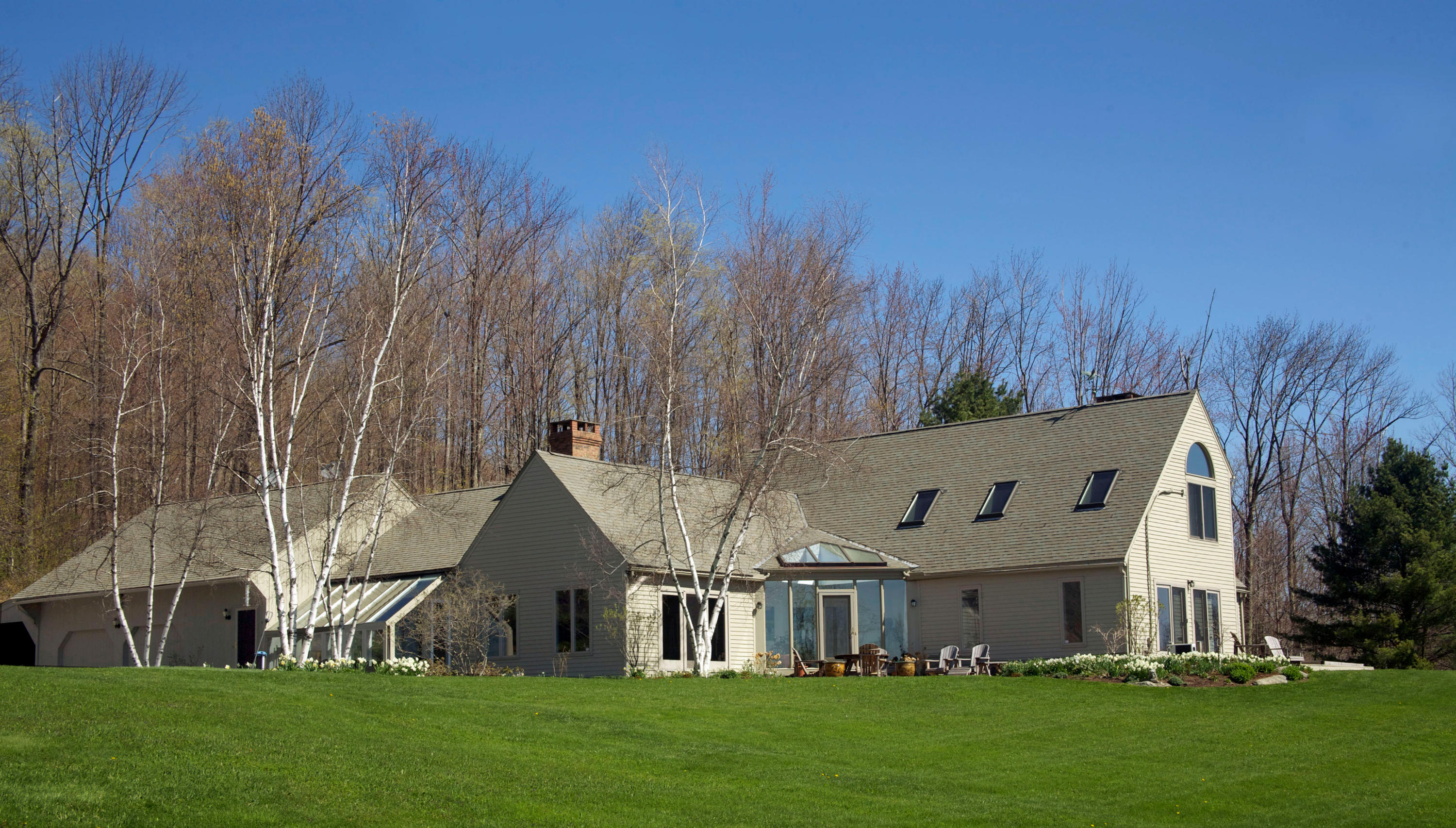 178 Perry Peak Road Richmond, MA 01254 - Photo 6 of 13 a front view of house with yard and green space