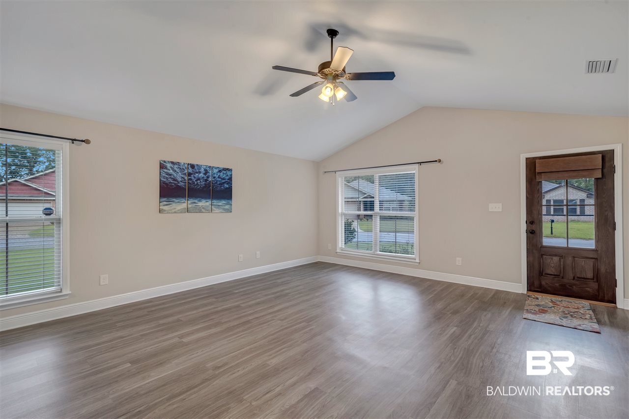 1395 Majesty Loop Foley, AL 36535 - Photo 4 of 23