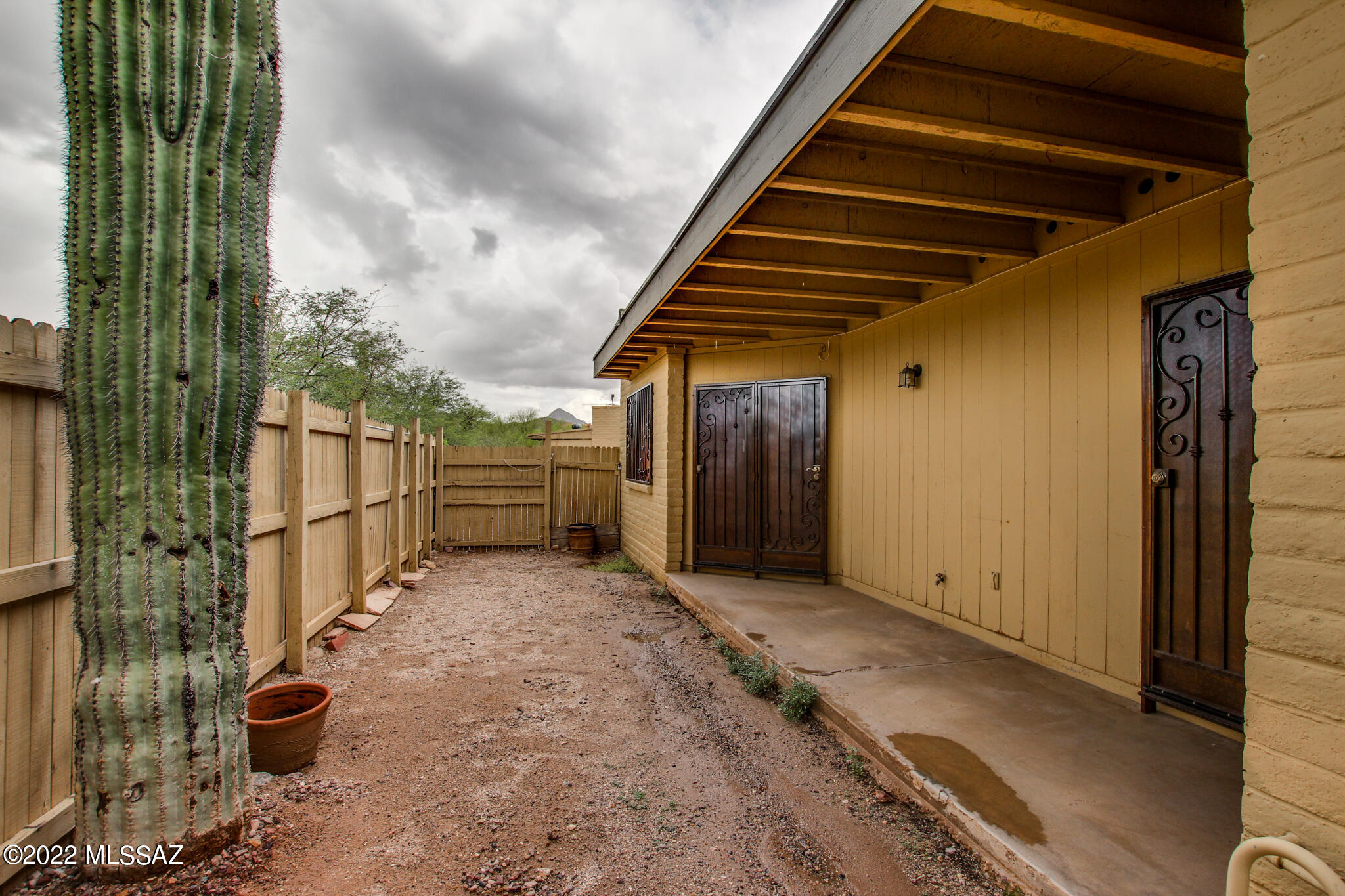 3542 South Mission Road, Unit A Tucson, AZ 85713 - Photo 33 of 37