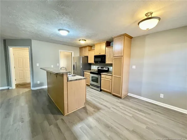 $1,500 | 6928 Bostick Drive, Fayetteville, NC 28314