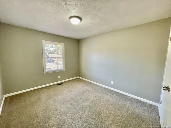 $1,500 | 6928 Bostick Drive, Fayetteville, NC 28314