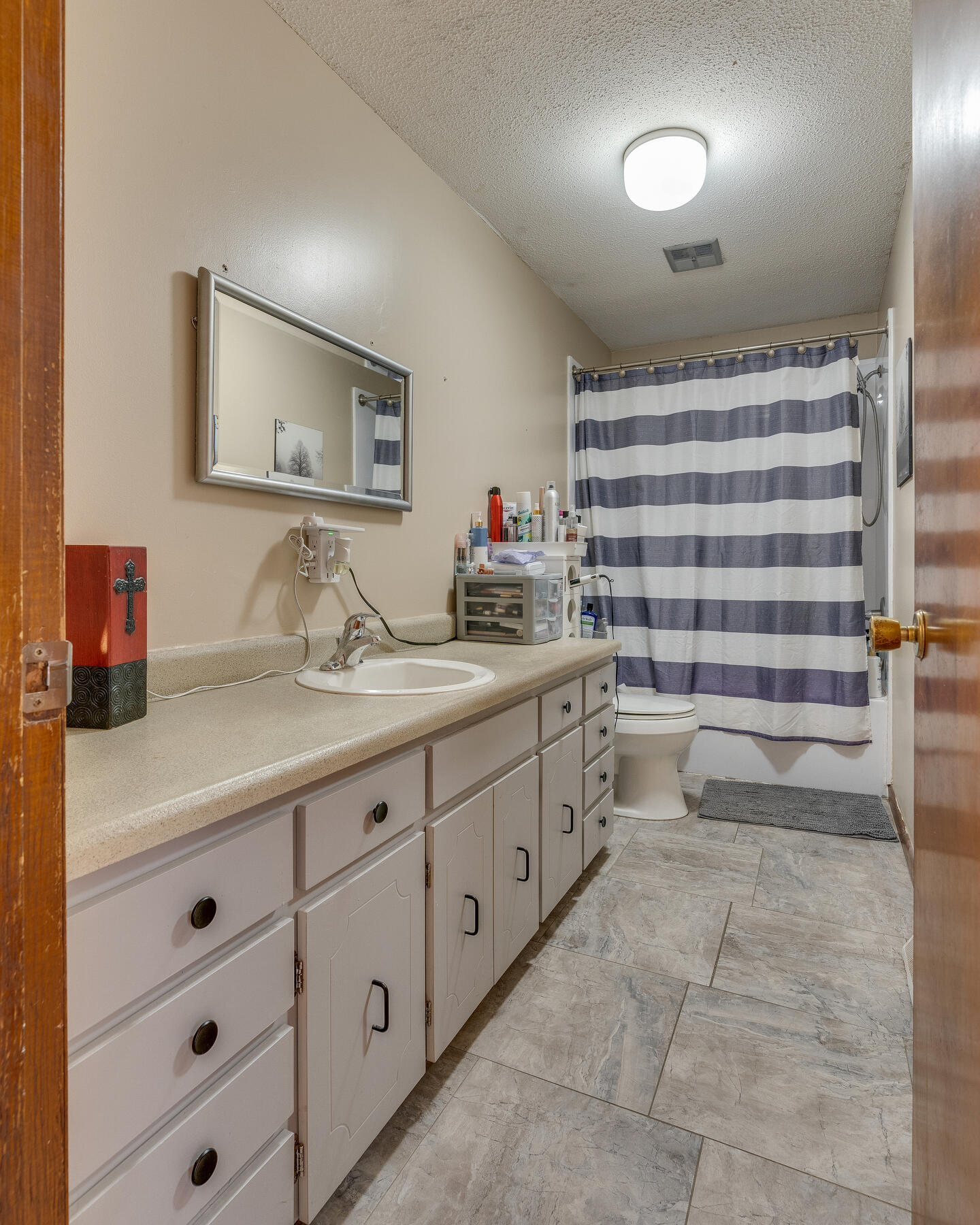 304 Allison Road Piney Flats, TN 37686 - Photo 17 of 34 018