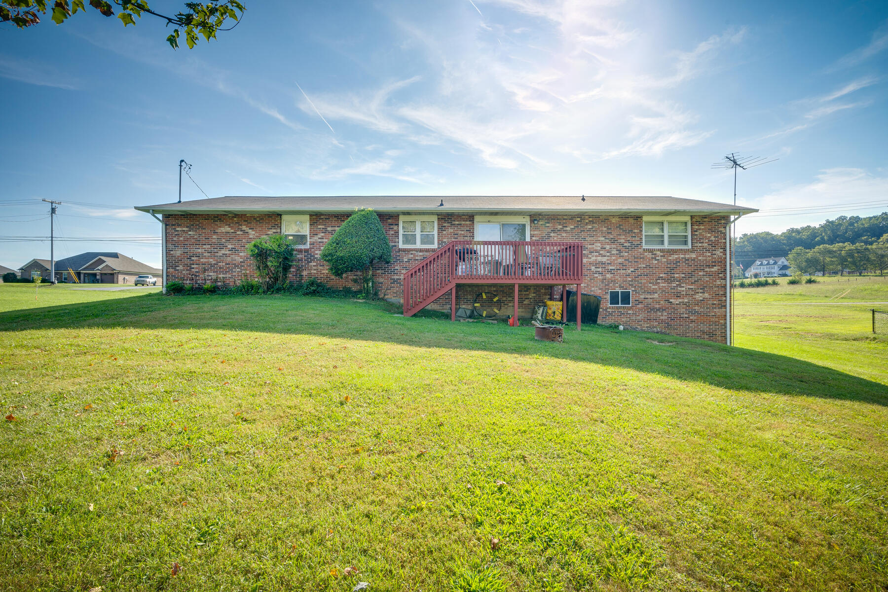 304 Allison Road Piney Flats, TN 37686 - Photo 30 of 34 031