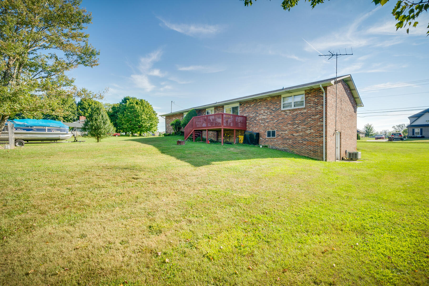 304 Allison Road Piney Flats, TN 37686 - Photo 31 of 34 032