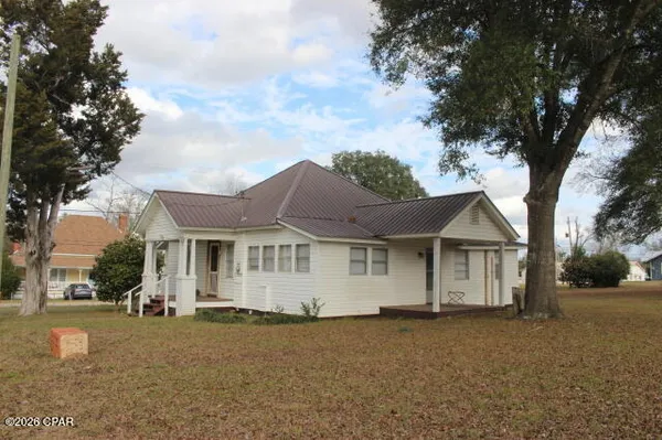 $145,000 | 2497 3rd Avenue, Alford, FL 32420
