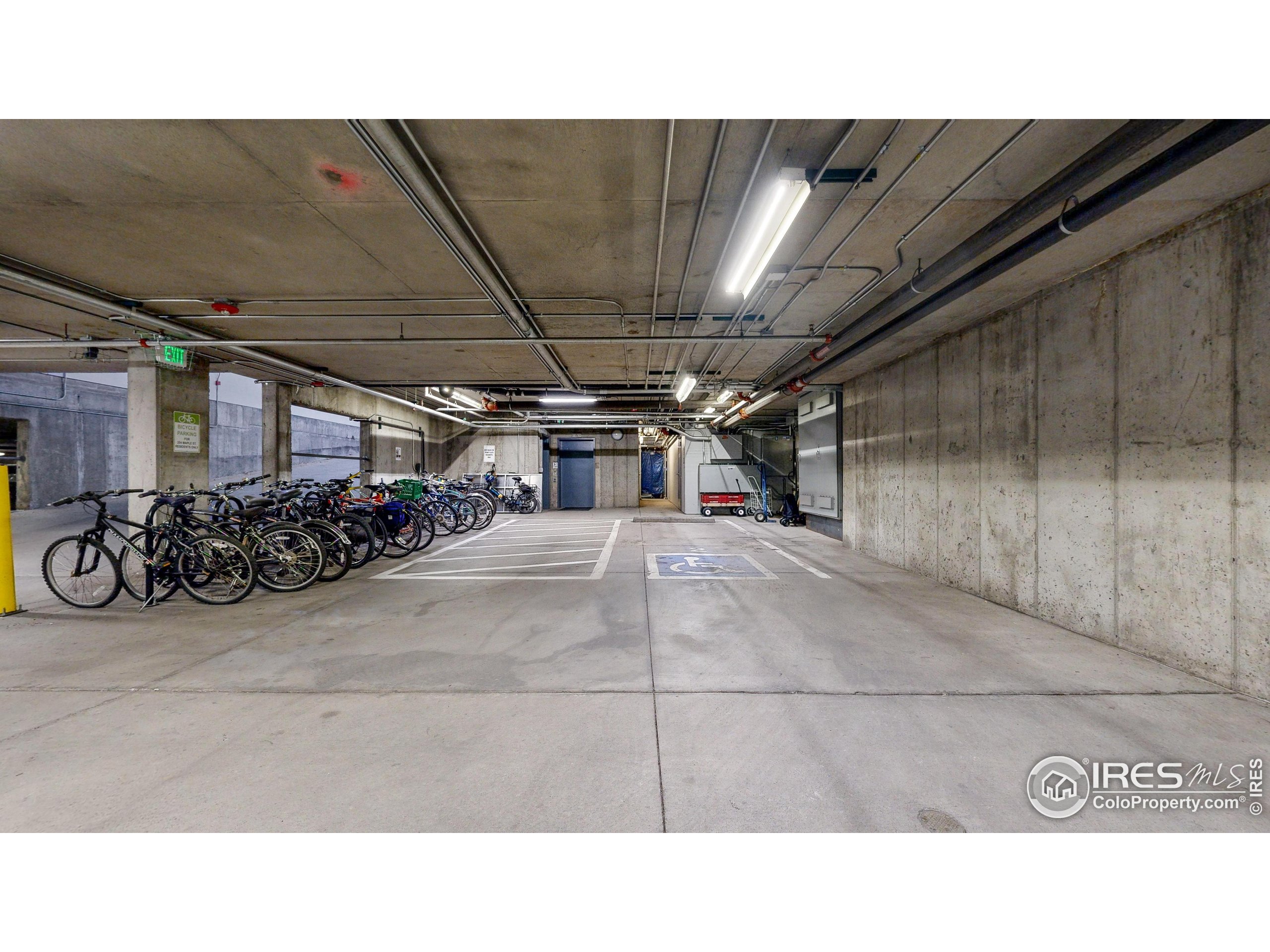 204 Maple Street, Unit 403 Fort Collins, CO 80521 - Photo 26 of 31 a black and white photo of a room