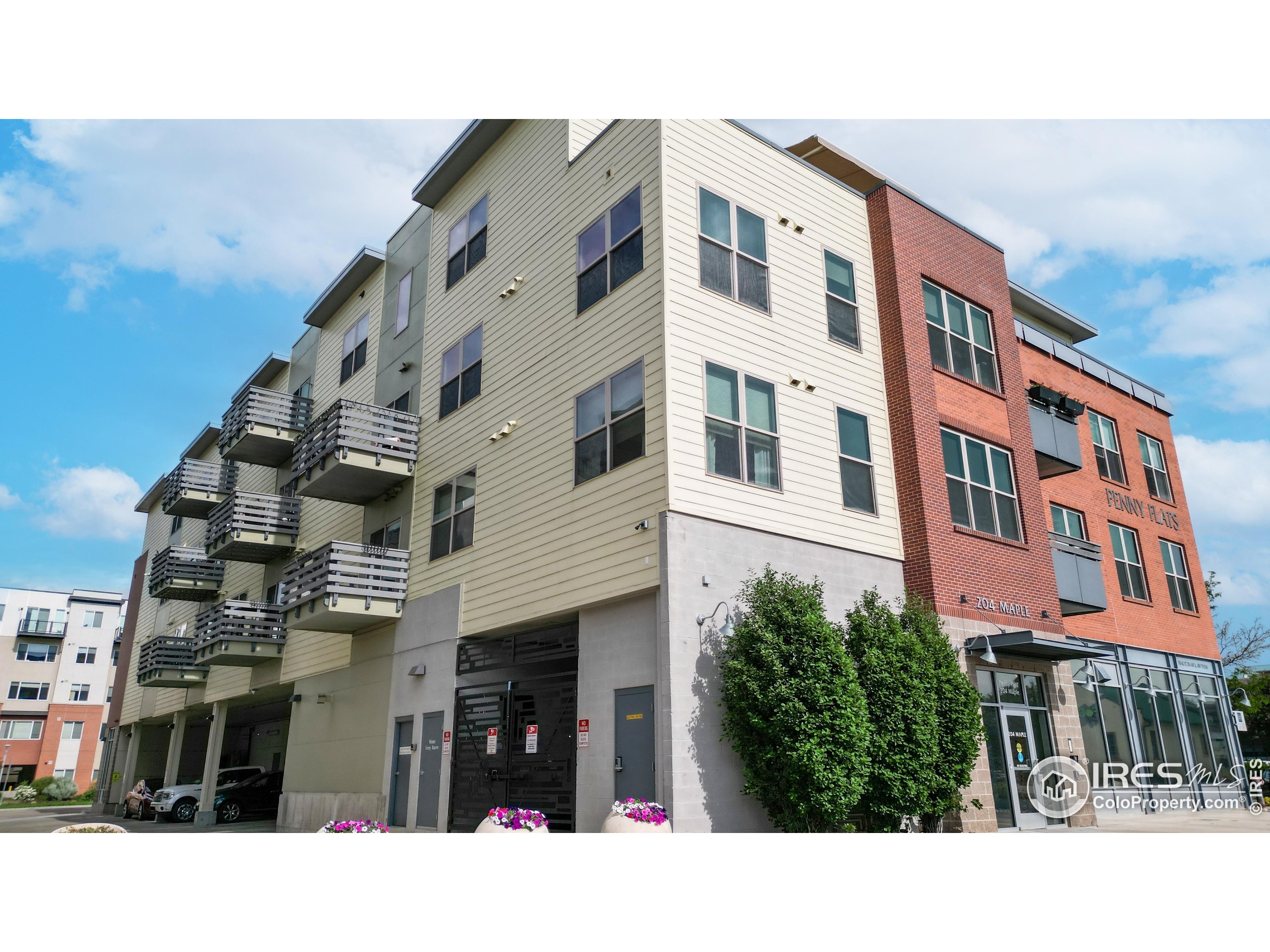 204 Maple Street, Unit 403 Fort Collins, CO 80521 - Photo 3 of 31