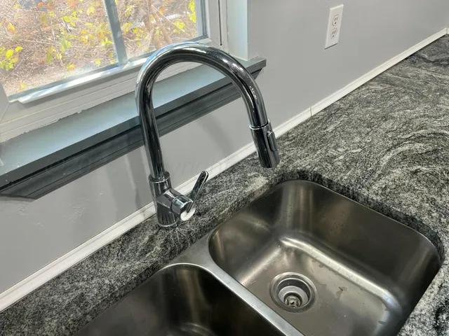 a close view of sink