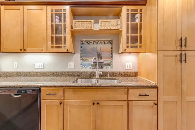 $635,000 | 201 Bahia Vista Drive, Niceville, FL 32578