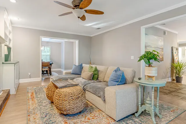 $635,000 | 201 Bahia Vista Drive, Niceville, FL 32578