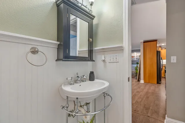 $635,000 | 201 Bahia Vista Drive, Niceville, FL 32578