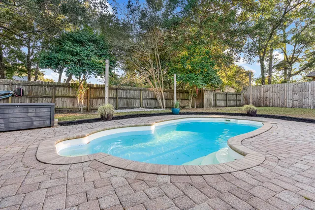 $635,000 | 201 Bahia Vista Drive, Niceville, FL 32578