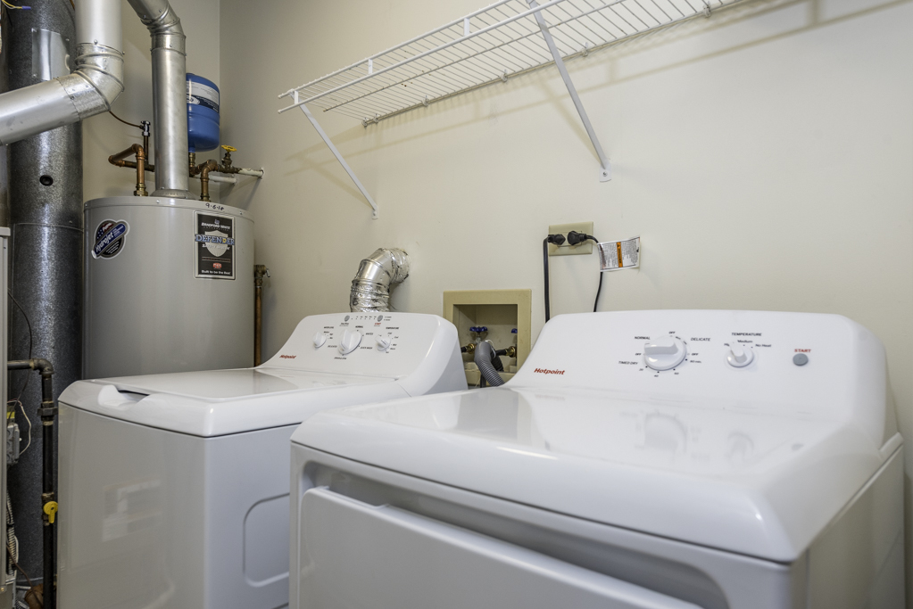 17775 Braewick Road Gurnee, IL 60031 - Photo 15 of 25 a close view of utility room