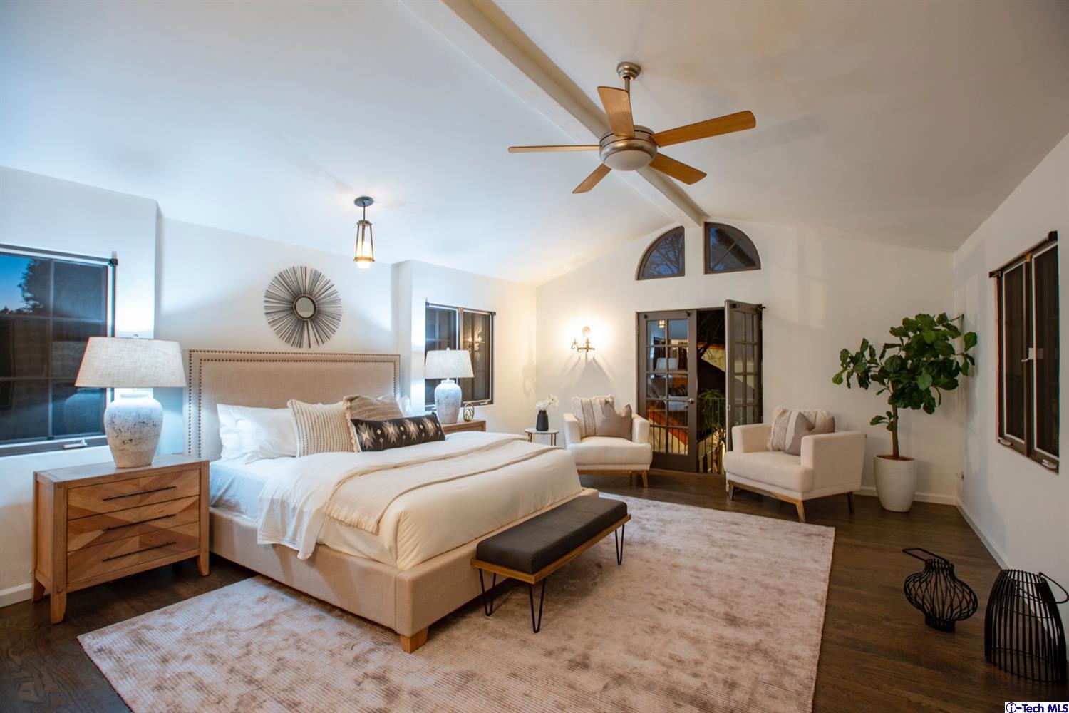 403 West Kenneth Road Glendale, CA 91202 - Photo 28 of 81