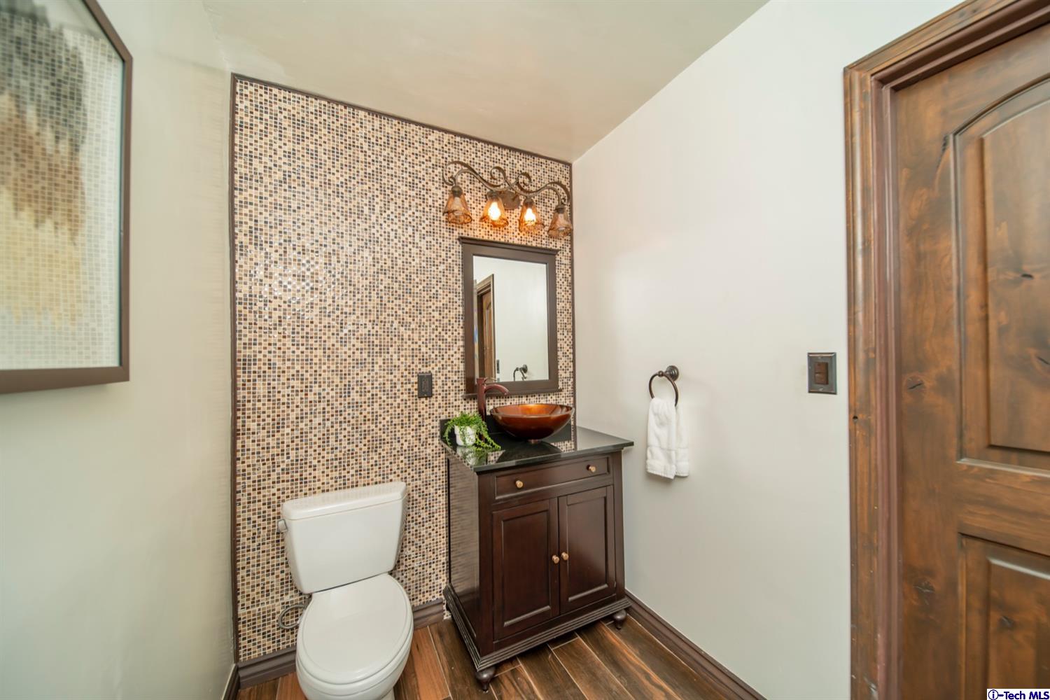 403 West Kenneth Road Glendale, CA 91202 - Photo 42 of 81