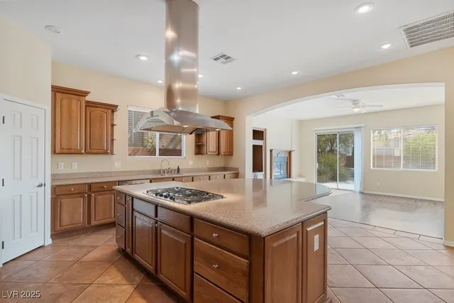 $1,070,000 | 9620 Bella Di Mora Street, Las Vegas, NV 89178