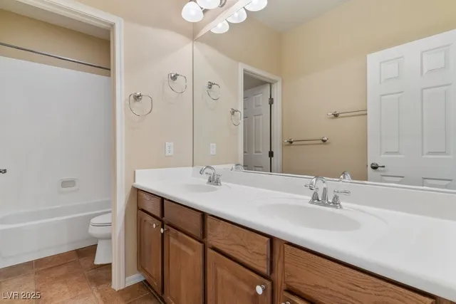 $1,070,000 | 9620 Bella Di Mora Street, Las Vegas, NV 89178