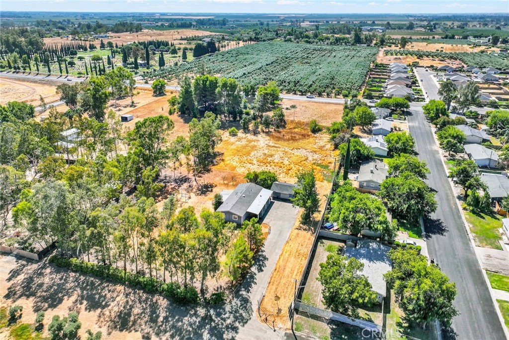 521 East Divisadero Corning, CA 96021 - Photo 3 of 54 a view of a city