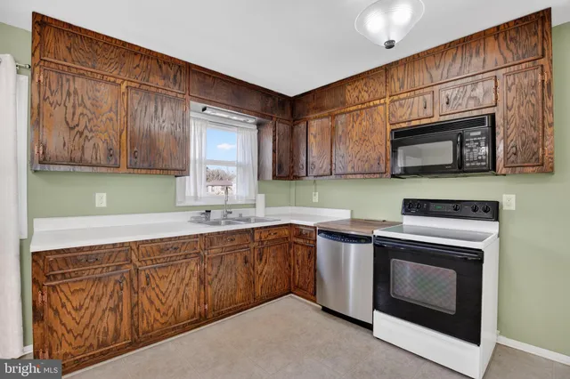 $425,000 | 45227 Nats Creek Road, Hollywood, MD 20636