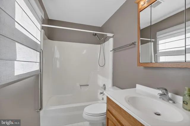 $425,000 | 45227 Nats Creek Road, Hollywood, MD 20636