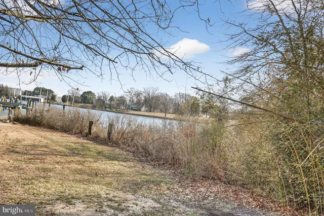 $425,000 | 45227 Nats Creek Road, Hollywood, MD 20636