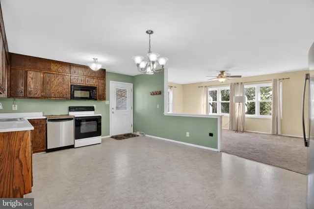 $425,000 | 45227 Nats Creek Road, Hollywood, MD 20636