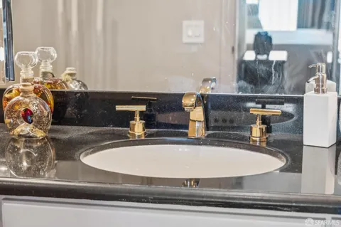 $1,849,000 | 999 Green Street, Unit 1501, San Francisco, CA 94133