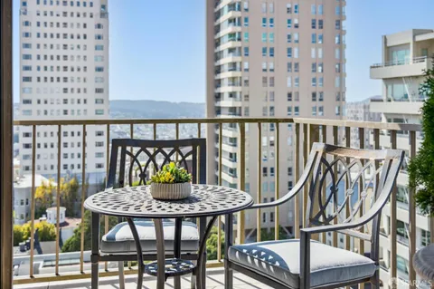 $1,849,000 | 999 Green Street, Unit 1501, San Francisco, CA 94133