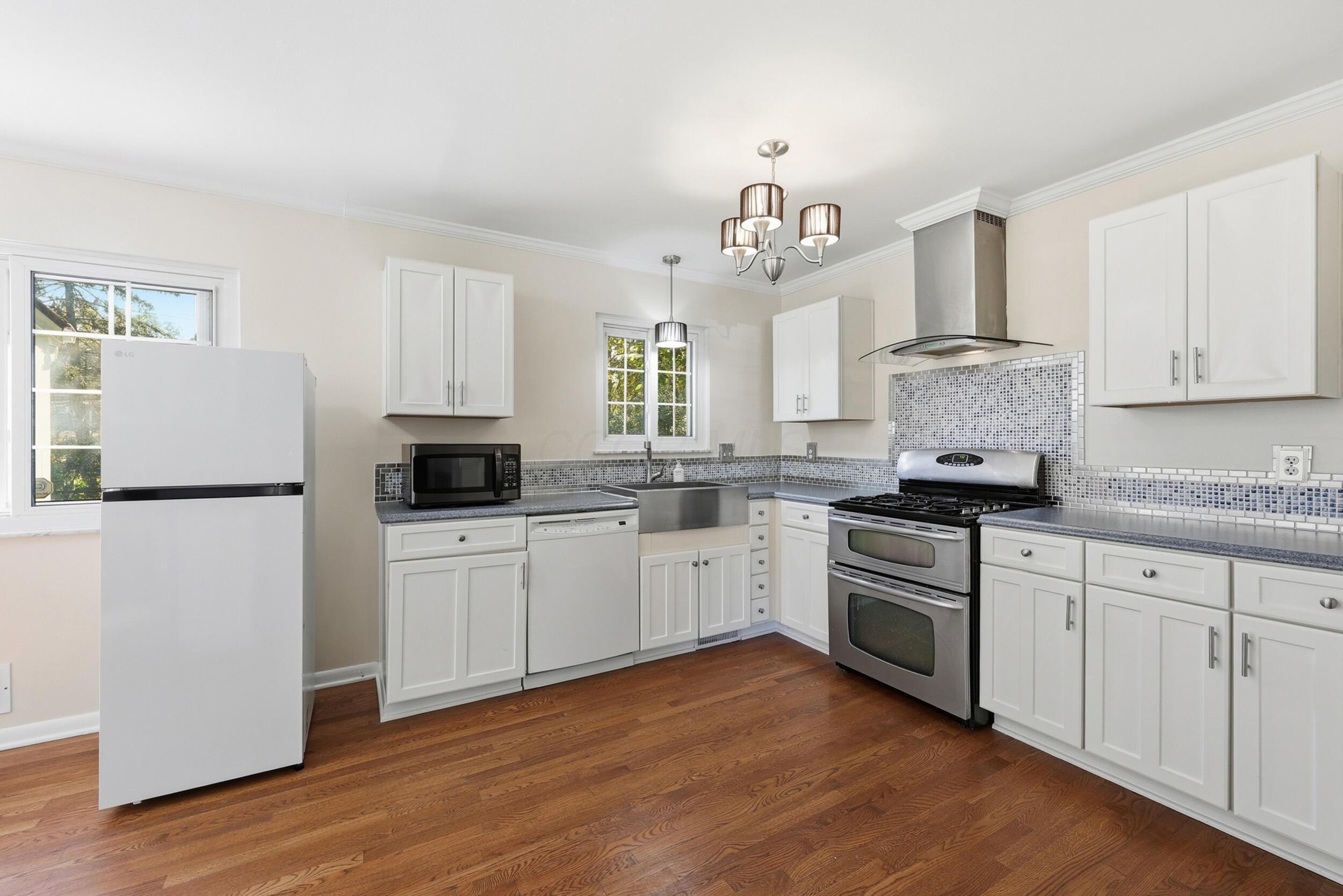 1015 Woodmere Road Columbus, OH 43220 - Photo 12 of 32 12_072a2948