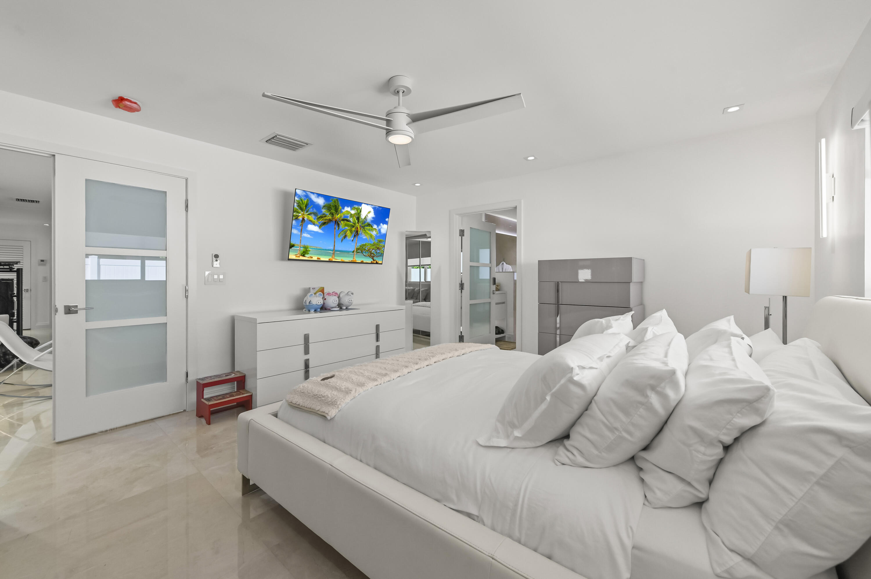 838 West Palmetto Park Road Boca Raton, FL 33486 - Photo 19 of 37 Master Bedroom