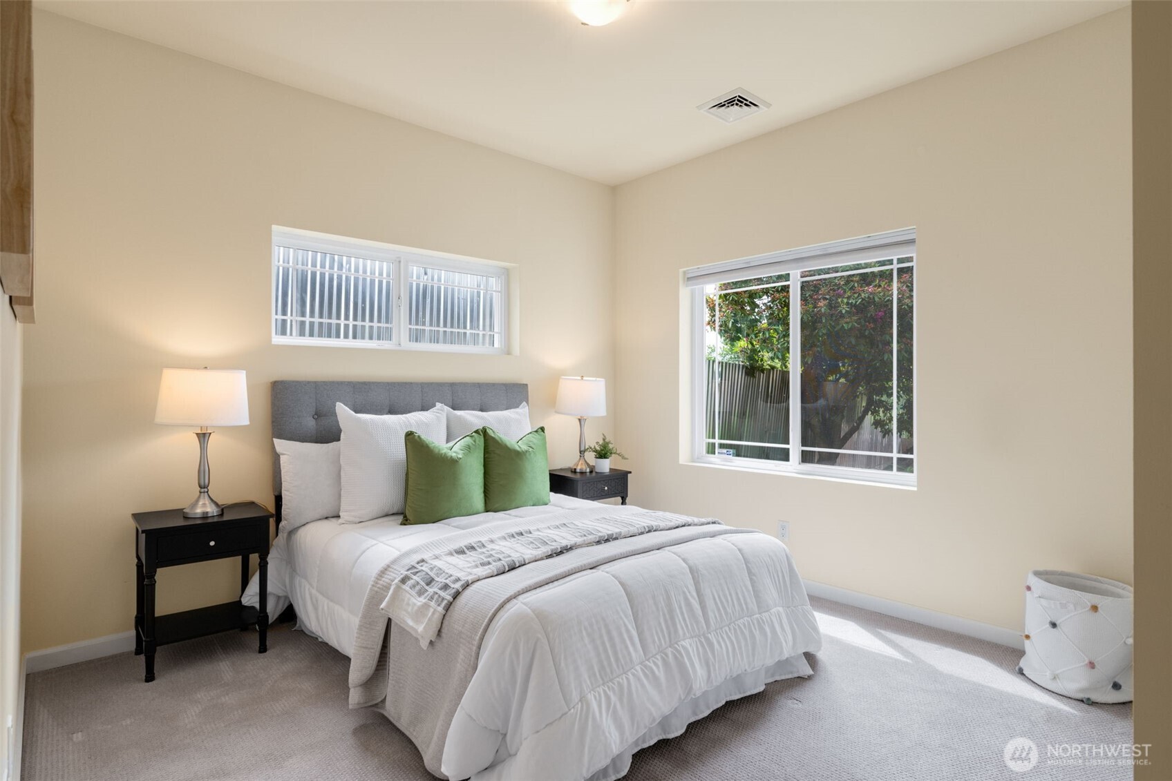 7910 20th Avenue Southwest Seattle, WA 98106 - Photo 21 of 39