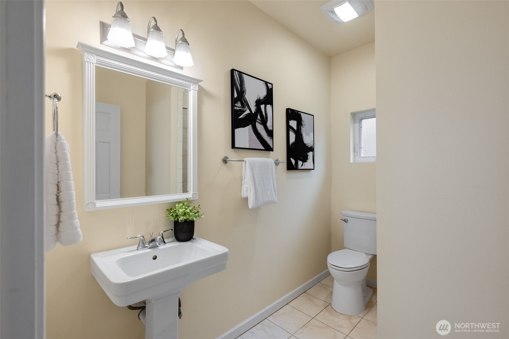 7910 20th Avenue Southwest Seattle, WA 98106 - Photo 25 of 39