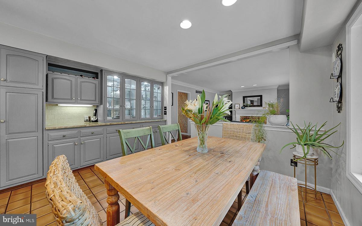 5 Quail Ridge Drive Reading, PA 19607 - Photo 21 of 70 Spacious dining area in the eat-in kitchen