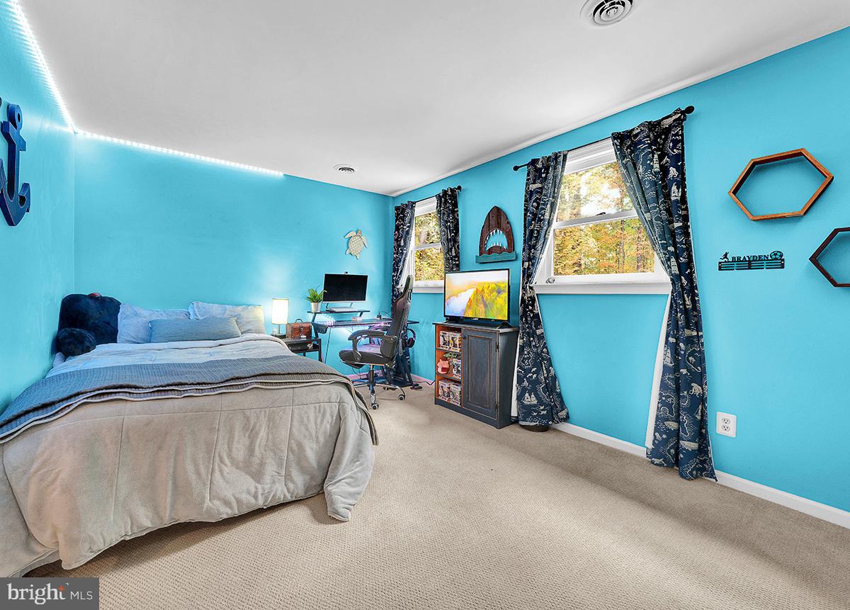 5 Quail Ridge Drive Reading, PA 19607 - Photo 46 of 70 2nd floor bedroom