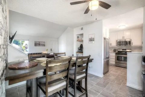 $919,000 | 813 Sunningdale Drive, Oceanside, CA 92057